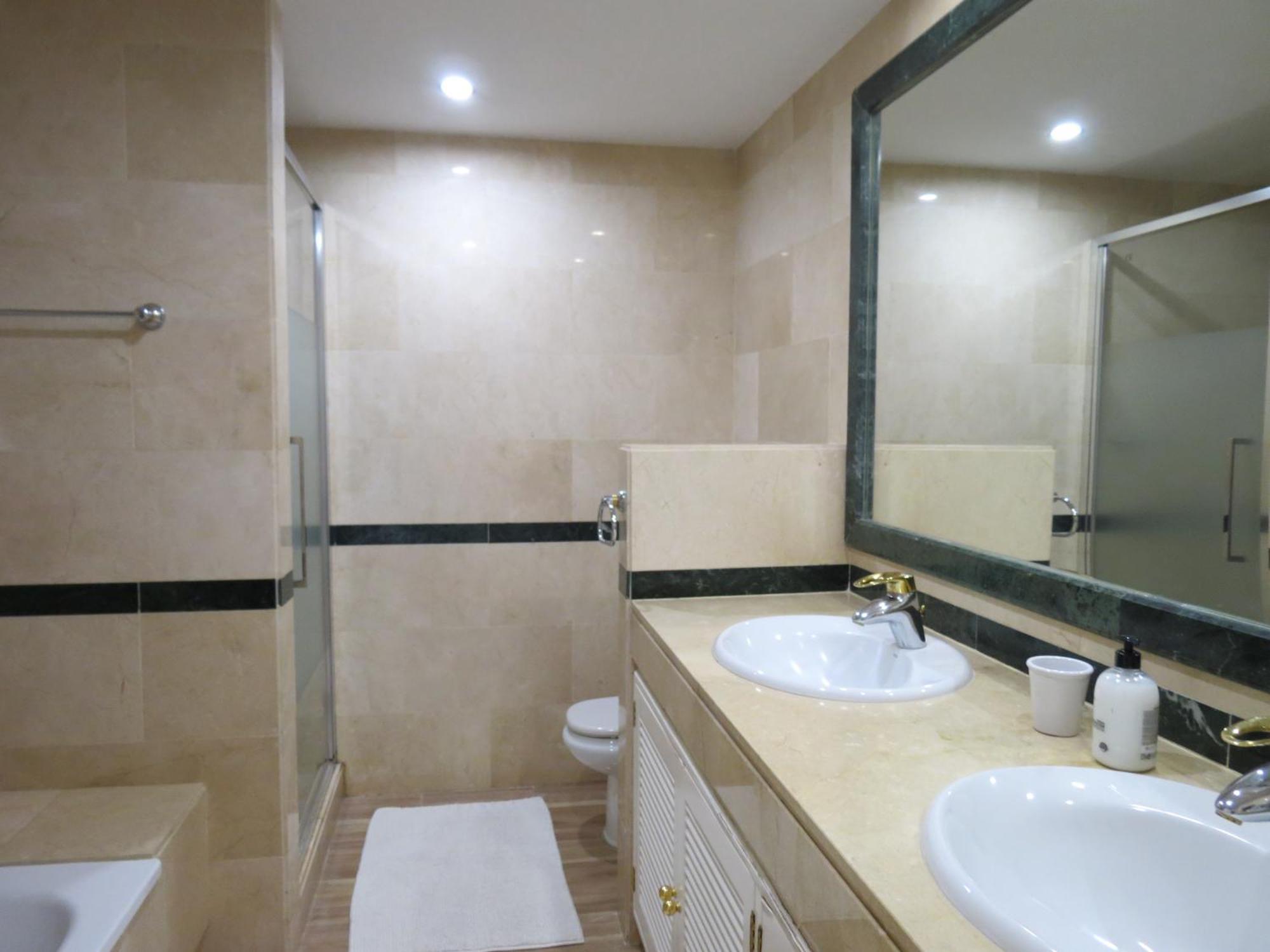 Vista Hermosa マルベーリャ 部屋 写真